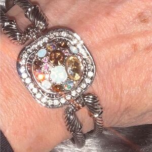 Chic Silver and Gold Women's Bracelet